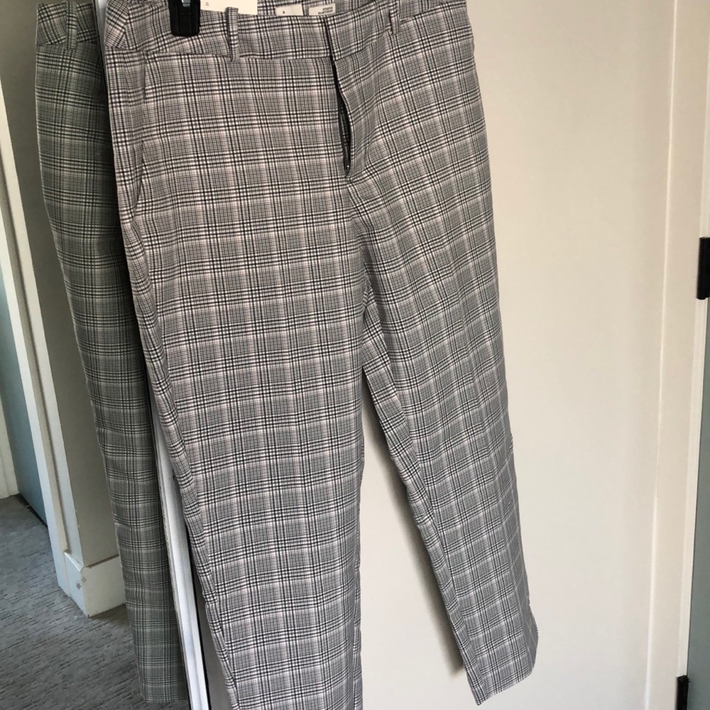 Mid rise stretchy plaid work pants